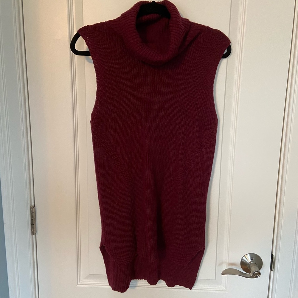 Bloomingdale’s Turtleneck Sleeveless Sweater